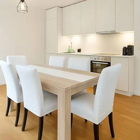 Apartment Montchoisi 1 Bedroom Near Gare Ouchy Smart Lock *