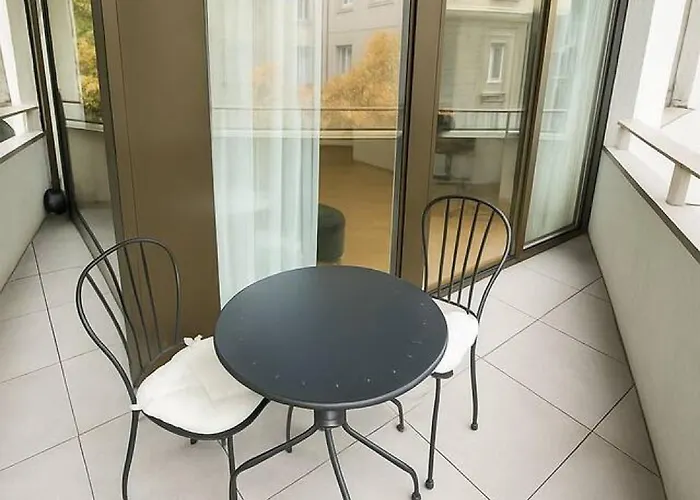 Montchoisi 1 Bedroom Near Gare Ouchy Smart Lock 로잔